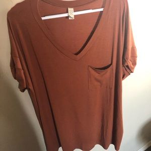 Camel tshirt with rolled sleeves 1X NWOT